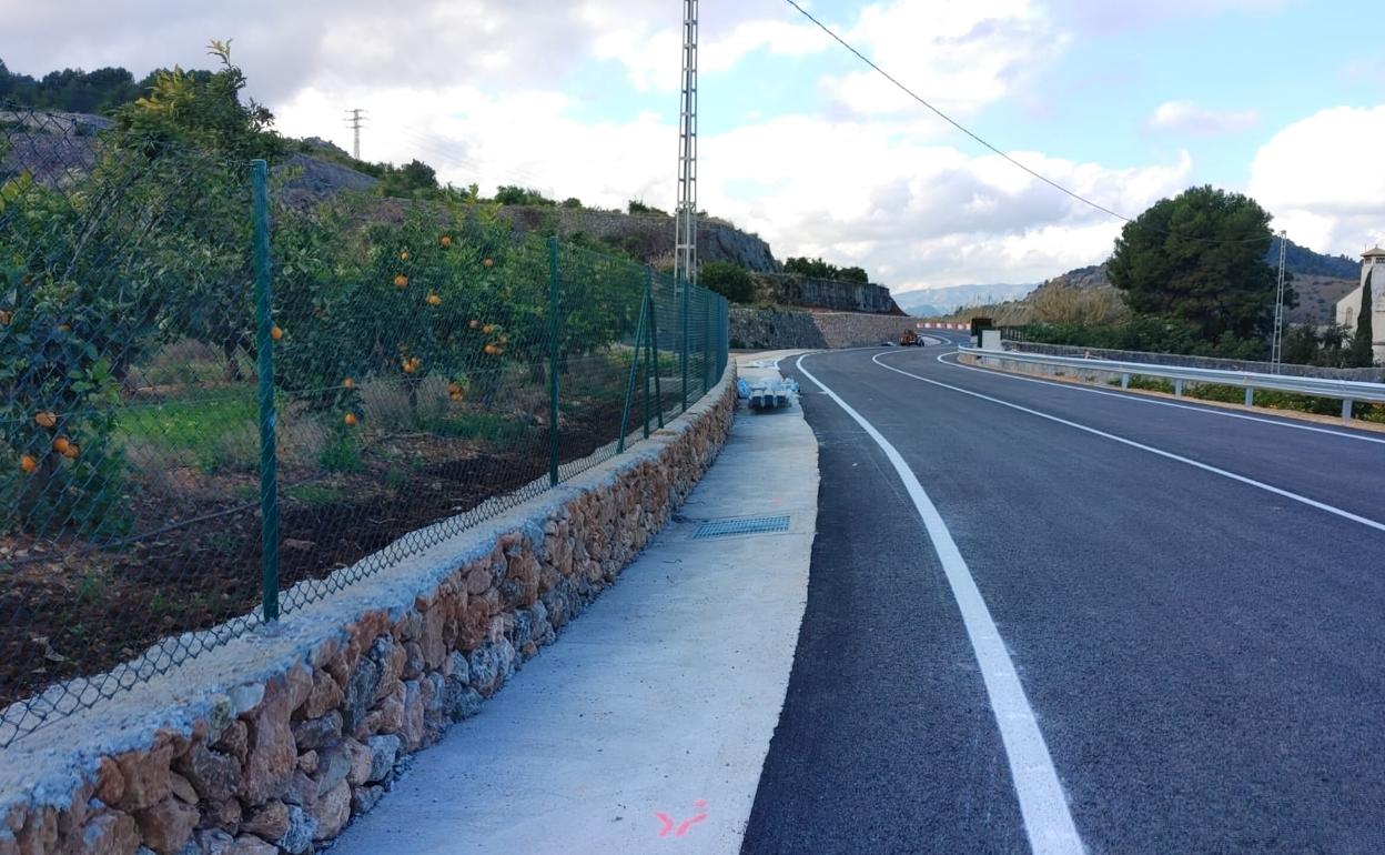 Tramo mejora de la carretera de La Font a Oliva. 