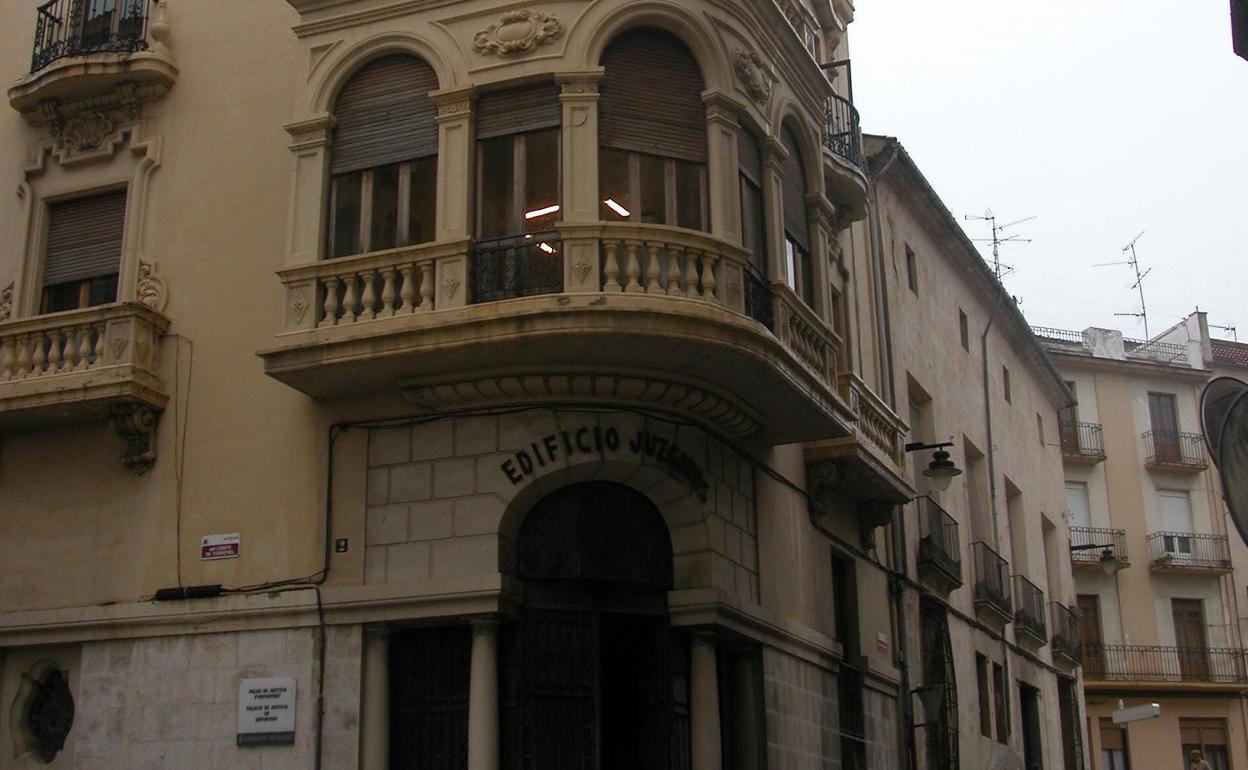 Edificio de uno de los juzgados de Ontinyent. 