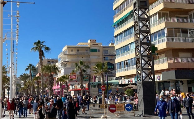 Paseo maríritimo de Benidorm, esta mañana 