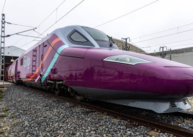 Imagen secundaria 1 - Los trenes de iryo (ILSA), Avlo (Renfe) y Ouigo (SNCF). 