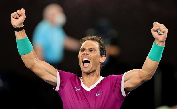 Nadal gana en Australia y se convierte en el tenista más grande de la historia