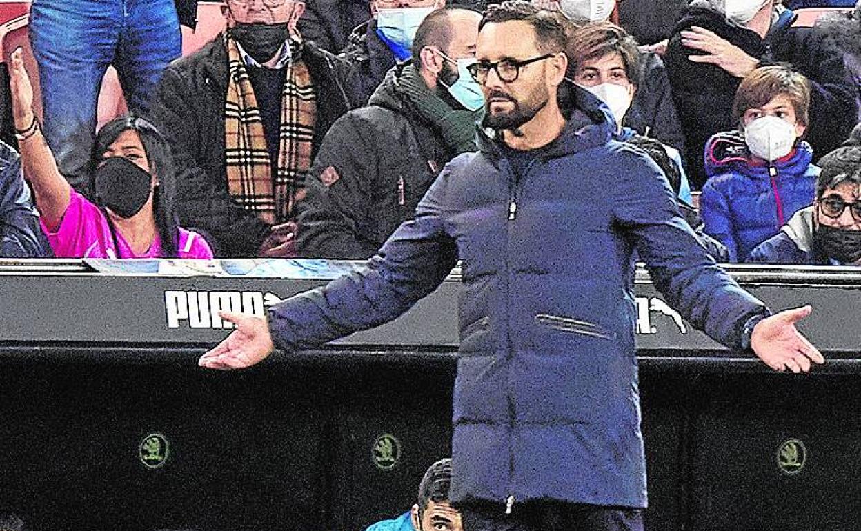 José Bordalás, durante el partido ante el Cádiz