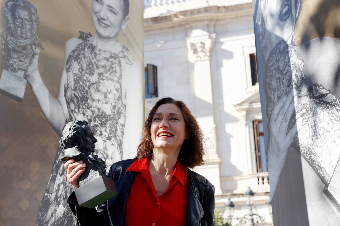 Fotos: Los Goya transforman la plaza del Ayuntamiento de Valencia