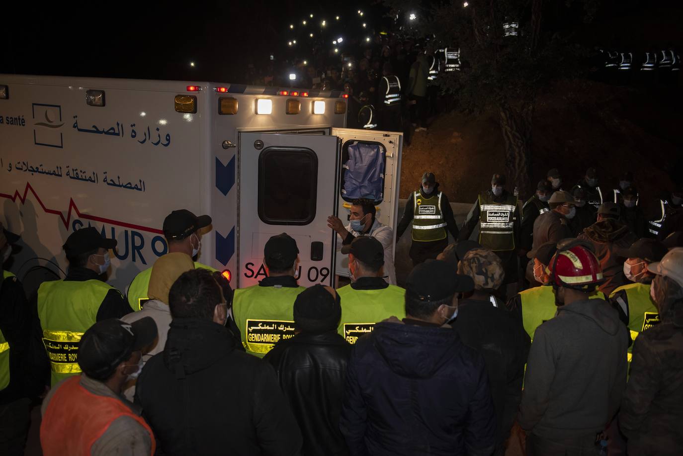 Marruecos se vuelca para sacar al niño del pozo donde cayó el martes 1 de febrero de 2022. 