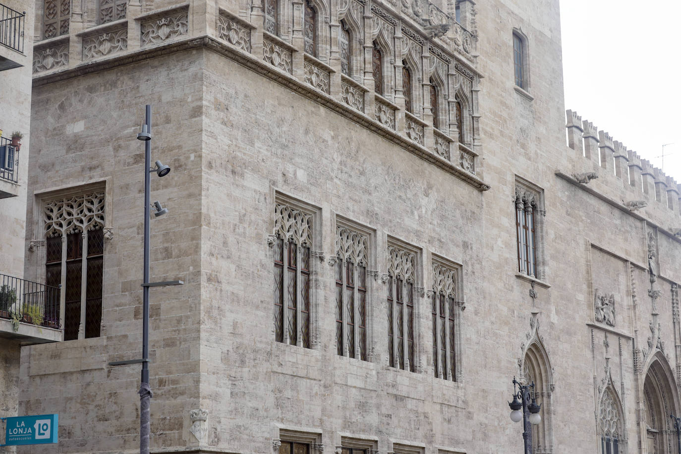 Fotos: Luces de vanguardia en el centro histórico de Valencia