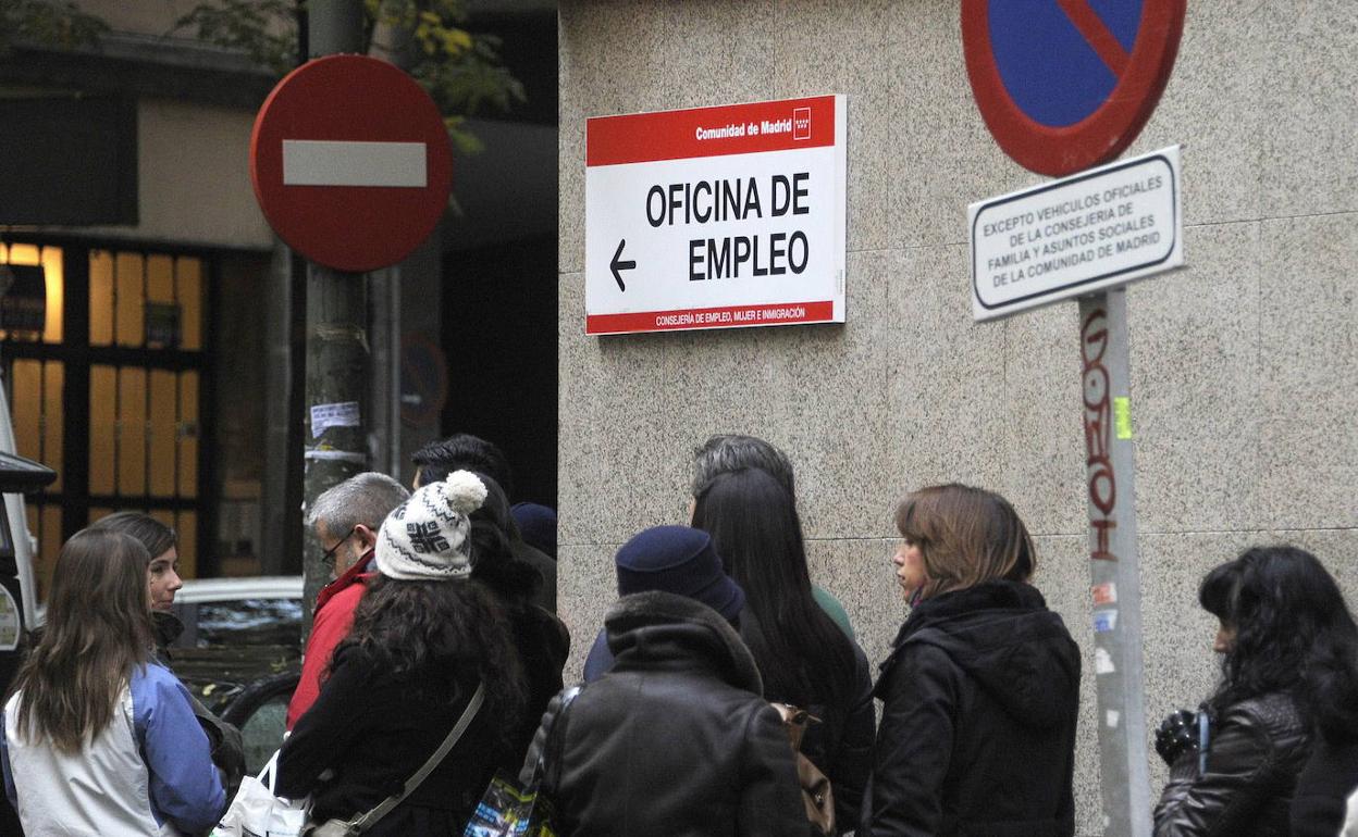 SEPE: ayudas | Los subsidios que pueden cobrar los españoles que vuelven de trabajar en el extranjero