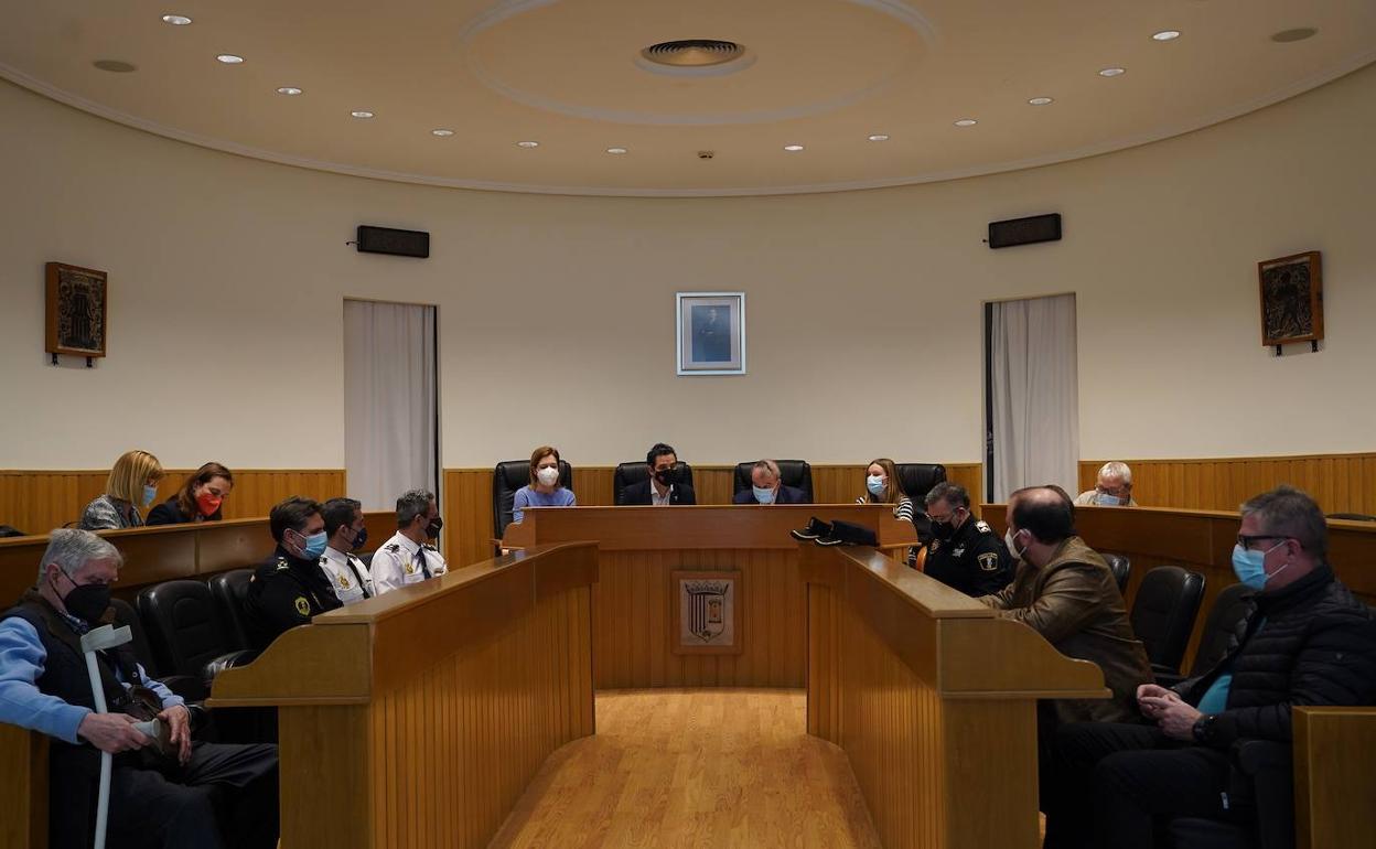 La junta de seguridad celebra en Paterna sobre esta Cordà especial. 