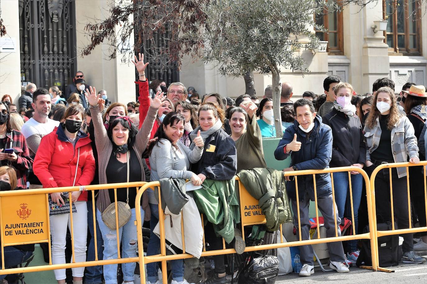 Fotos: Búscate en la mascletà del 27 de febrero