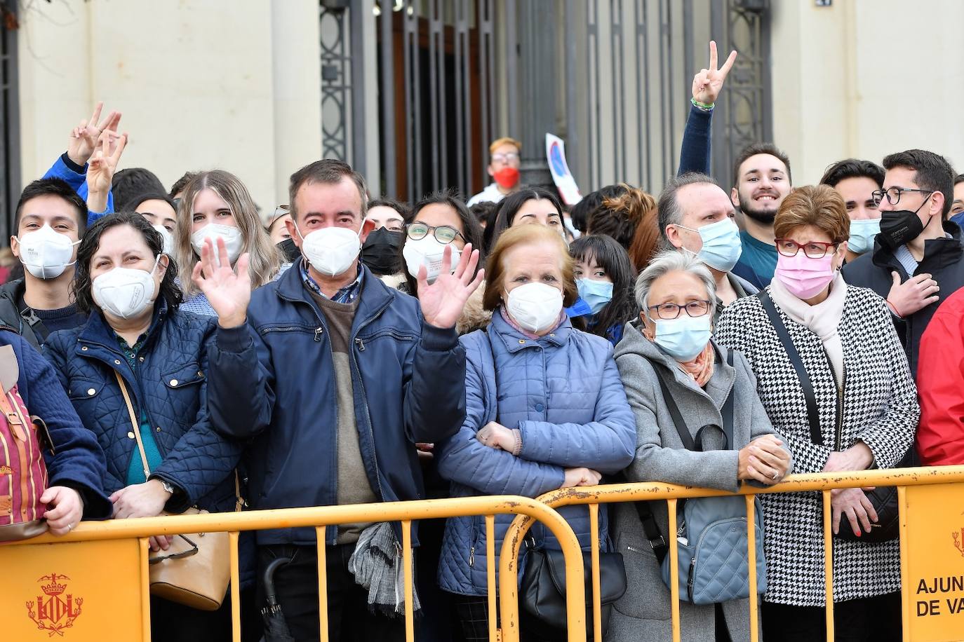 Fotos: Búscate en la mascletà del 27 de febrero