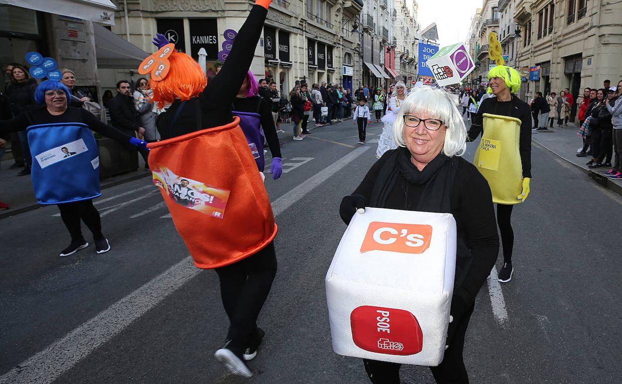 Participantes de la Cabalgata del Ninot. 