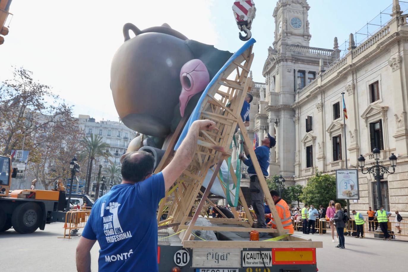 Ninots de la falla municipal de Dulk y Santaeulalia. 