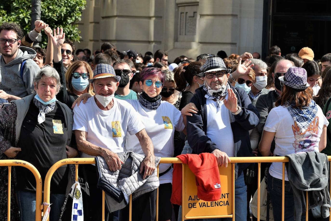 Fotos: Búscate en la mascletà del 3 de marzo de 2022