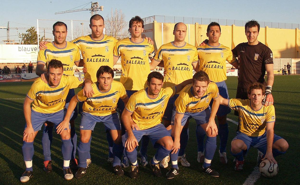 Once del CD Dénia histórico. 