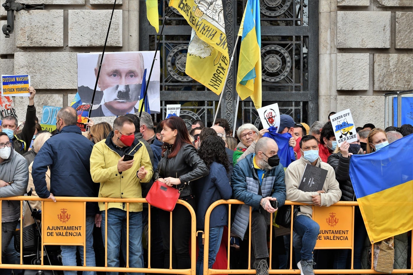 Fotos: Búscate en la mascletà del 5 de marzo de 2022