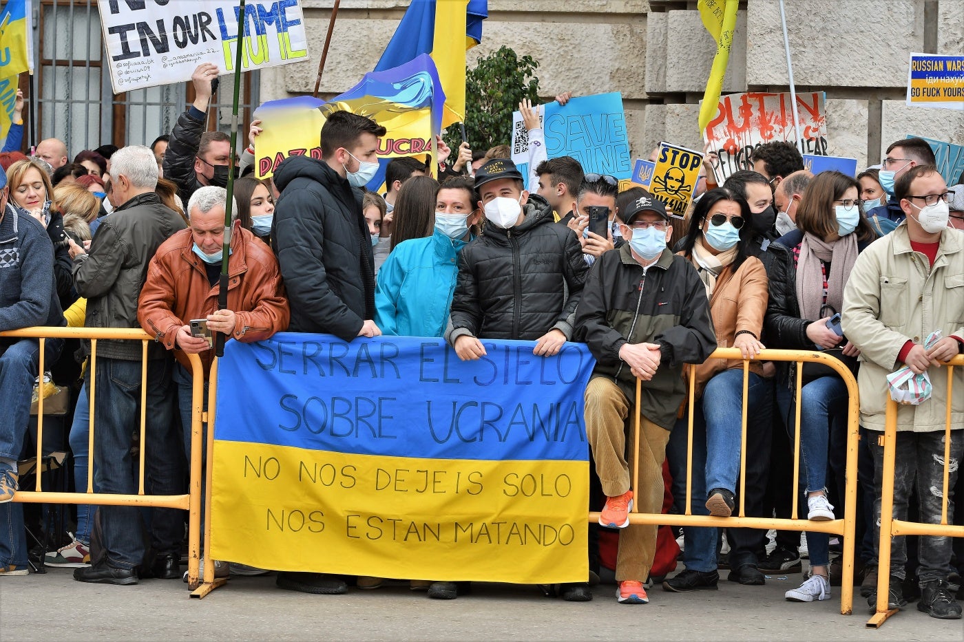 Fotos: Búscate en la mascletà del 5 de marzo de 2022