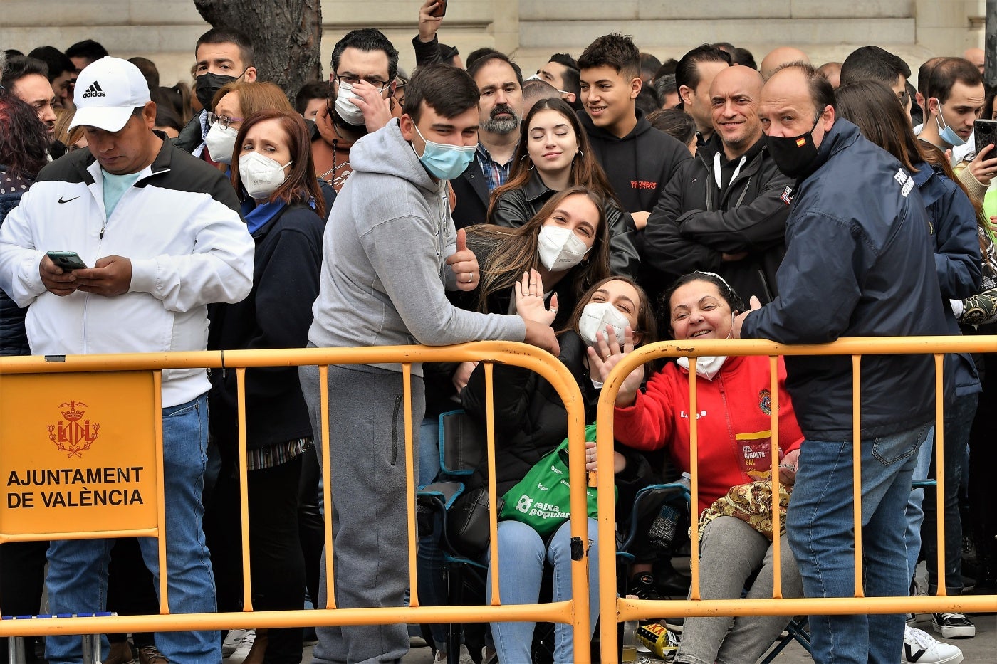 Fotos: Búscate en la mascletà del 5 de marzo de 2022