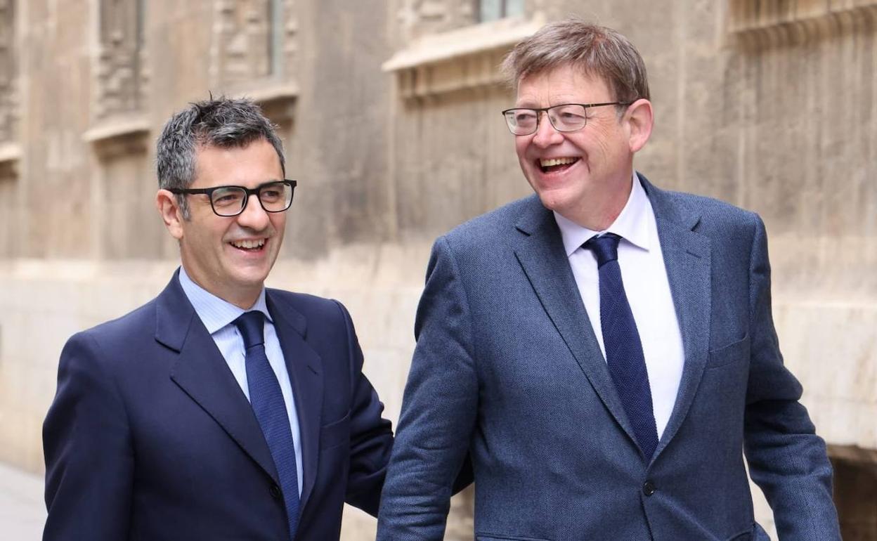 Félix Bolaños y Ximo Puig, esta mañana en el Palau de la Generalitat