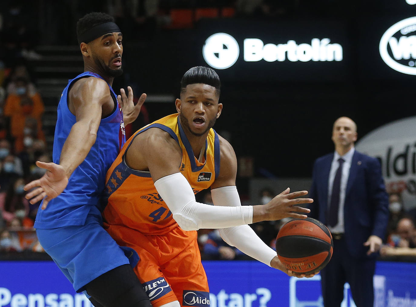 Fotos: Las mejores imágenes del Valencia Basket-Barça