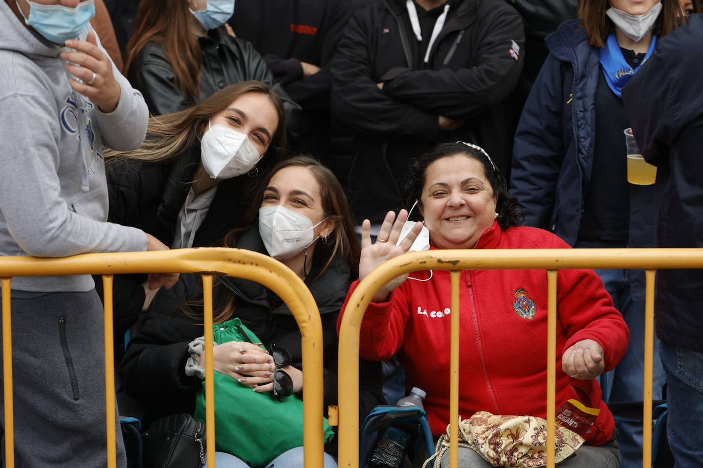 Fotos: Así ha sido la mascletà por Ucrania del 5 de marzo