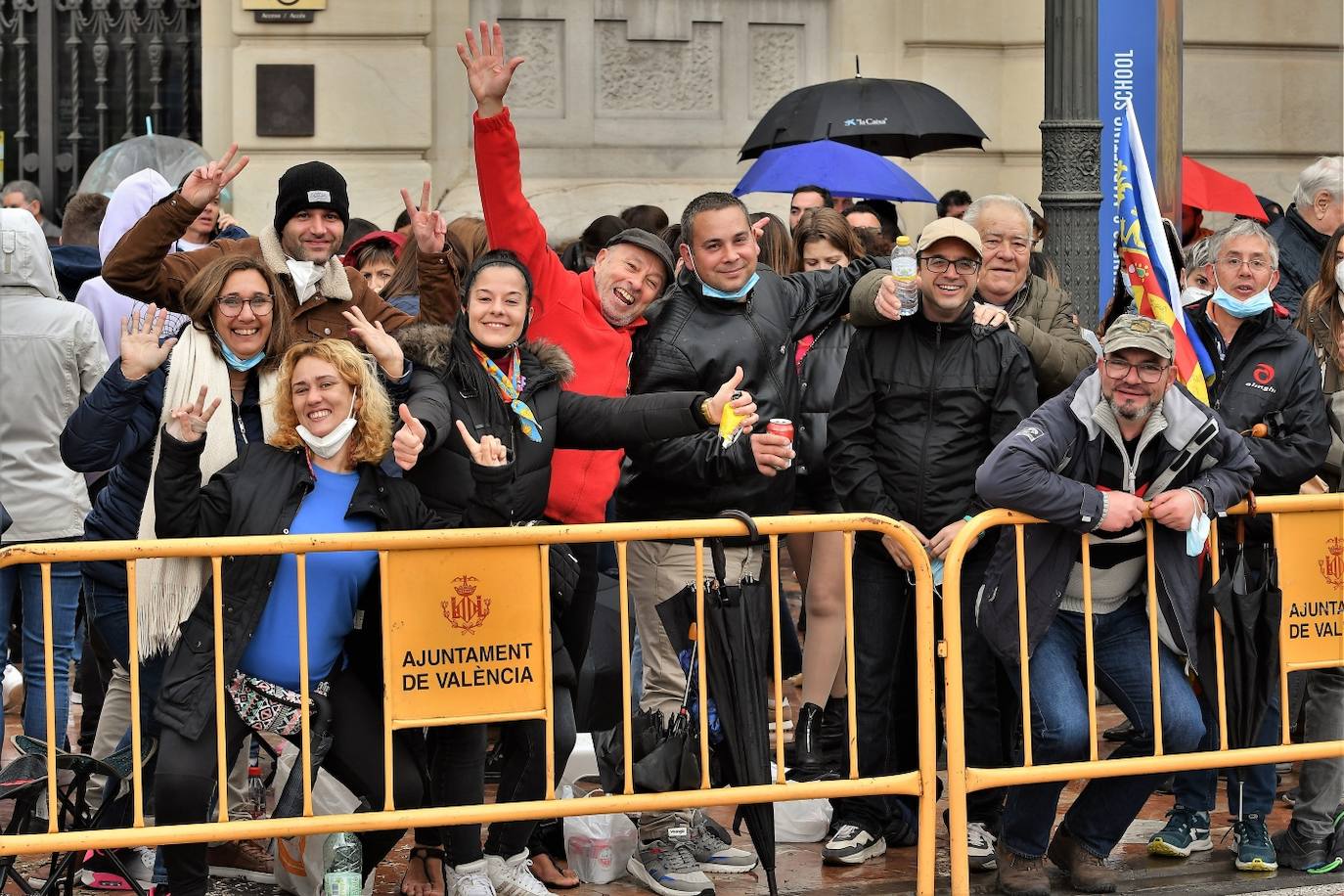 Fotos: Búscate en la mascletà del 6 de marzo de 2022