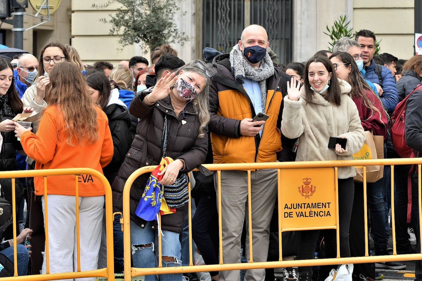 Fotos: Búscate en la mascletà del 6 de marzo de 2022