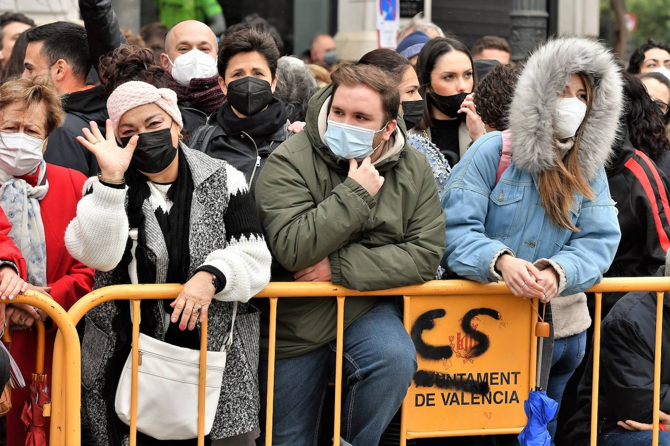 Fotos: Búscate en la mascletà del 6 de marzo de 2022