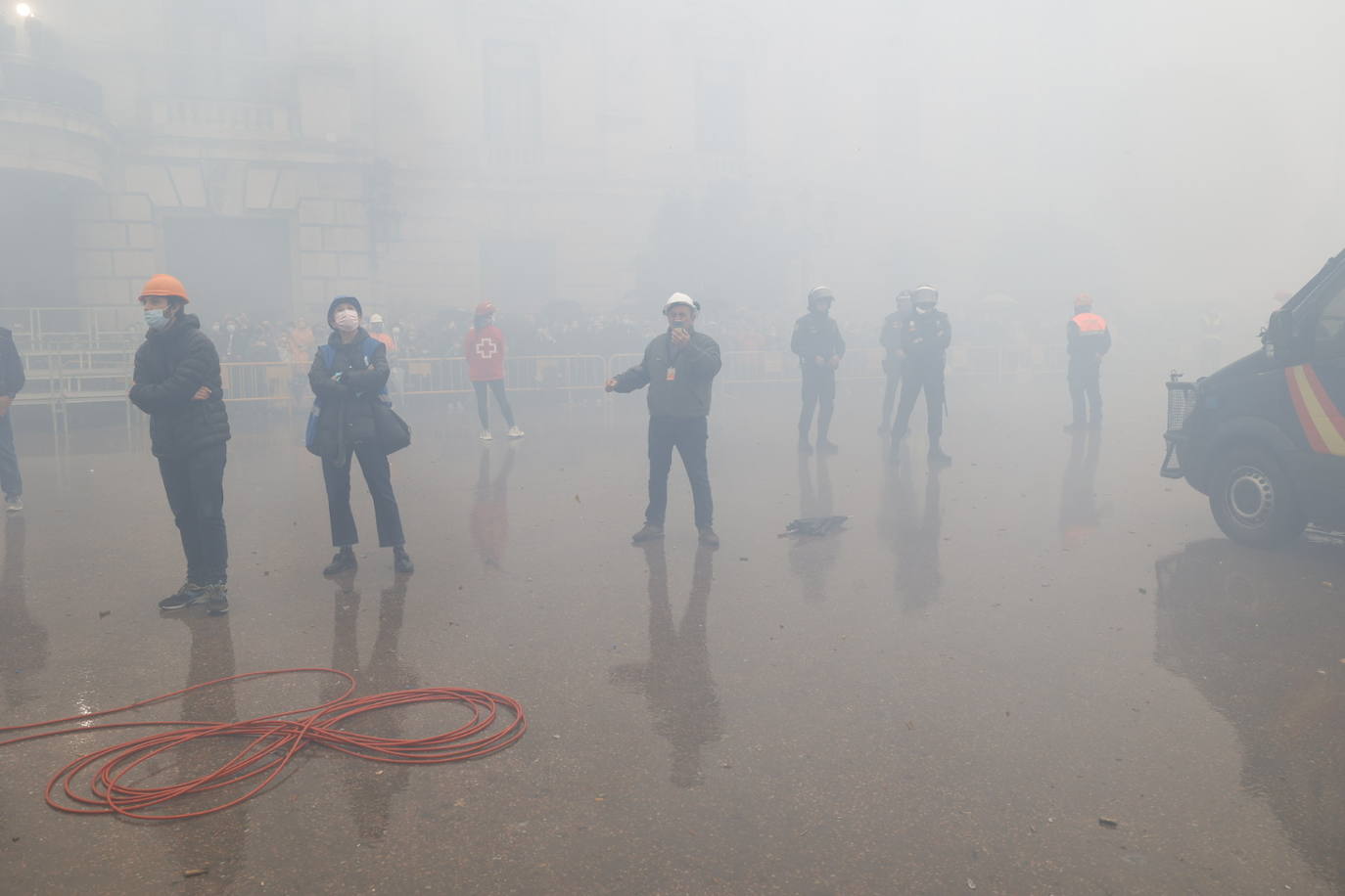 Fotos: Así ha sido la mascletà del 6 de marzo