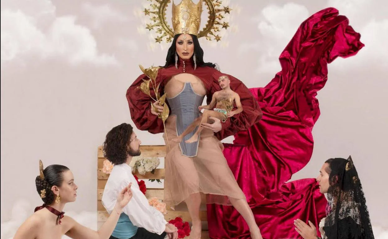 El cartel de la discoteca valenciana muestra a una 'drag queen' como a la Virgen de los Desamparados.