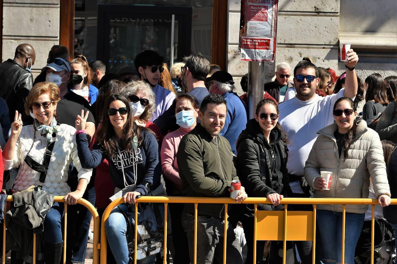 Fotos: Búscate en la mascletà del miércoles 9 de marzo