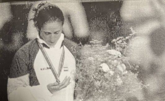 Almudena Muñoz, en el podio de Barcelona 92. 