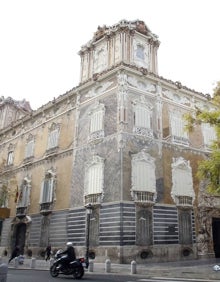 Imagen secundaria 2 - Teatro Principal, palau de Les Arts y Museo nacional de Cerámica. 