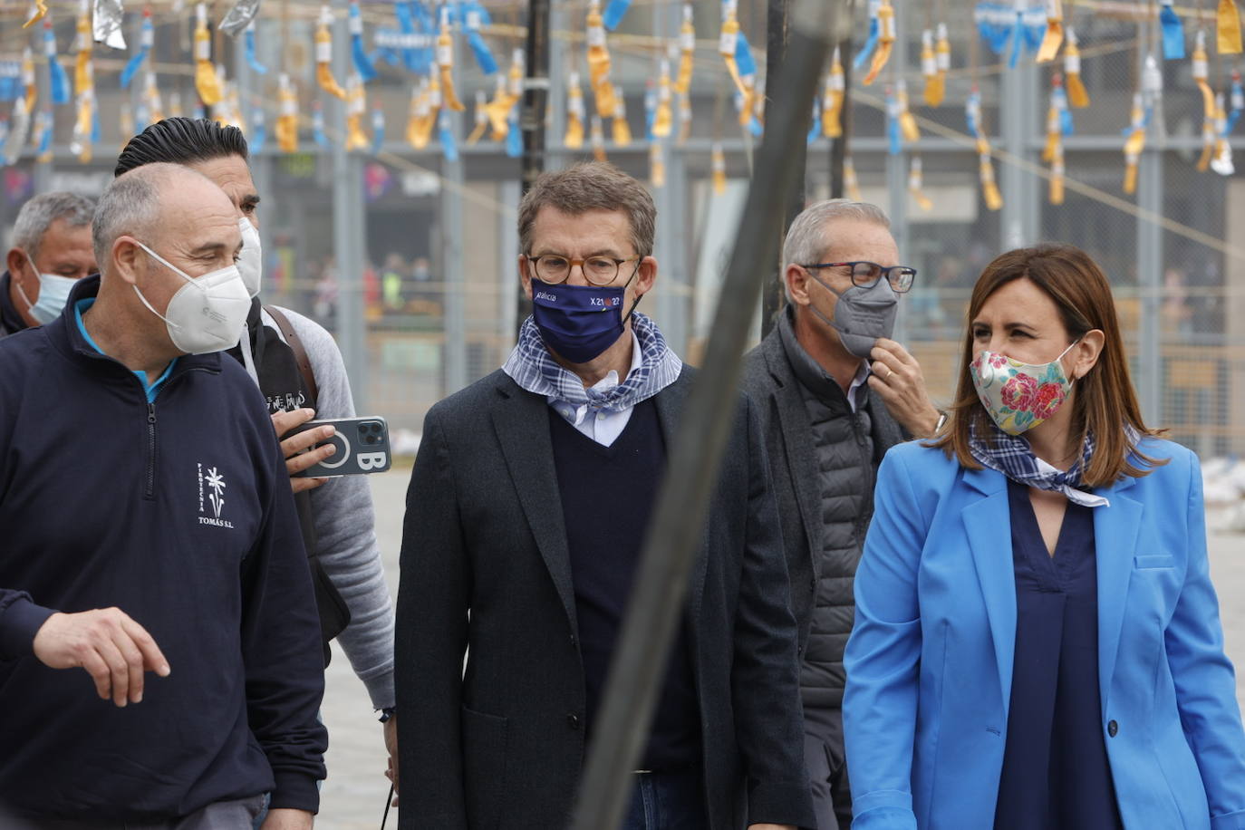 Alberto Núñez Feijóo ha decidido iniciar en Valencia su campaña para dirigir el PP y se ha convertido en el protagonista de la mascletà de este viernes 11 de marzo de 2022, disparada por Pirotecnia Tomás de Benicarló