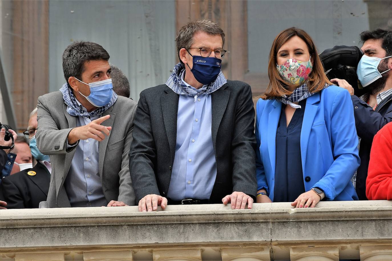 Fotos: Búscate en la mascletà del viernes 11 de marzo