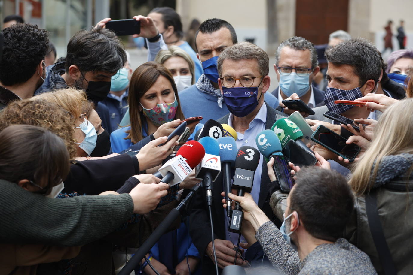 Fotos: Alberto Núñez Feijóo visita el MuVIM de Valencia