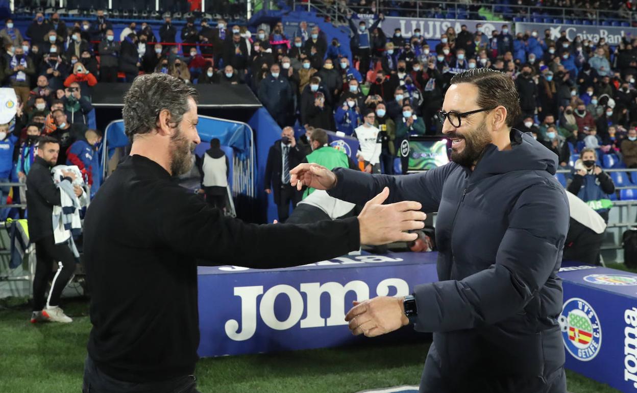 Quique y Bordalás se saludan en Getafe.