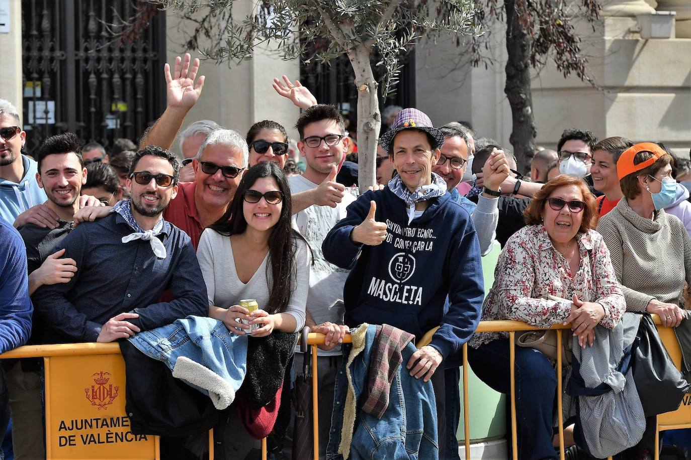 Fotos mascleta domingo: Búscate en la mascletà del domingo 13 de marzo de 2022