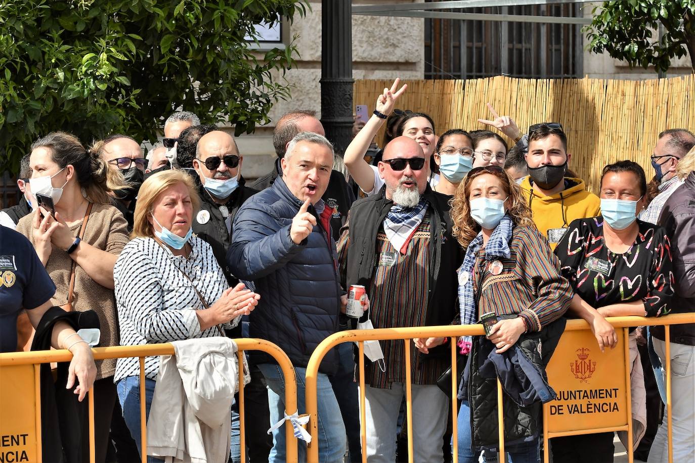 Fotos mascleta domingo: Búscate en la mascletà del domingo 13 de marzo de 2022