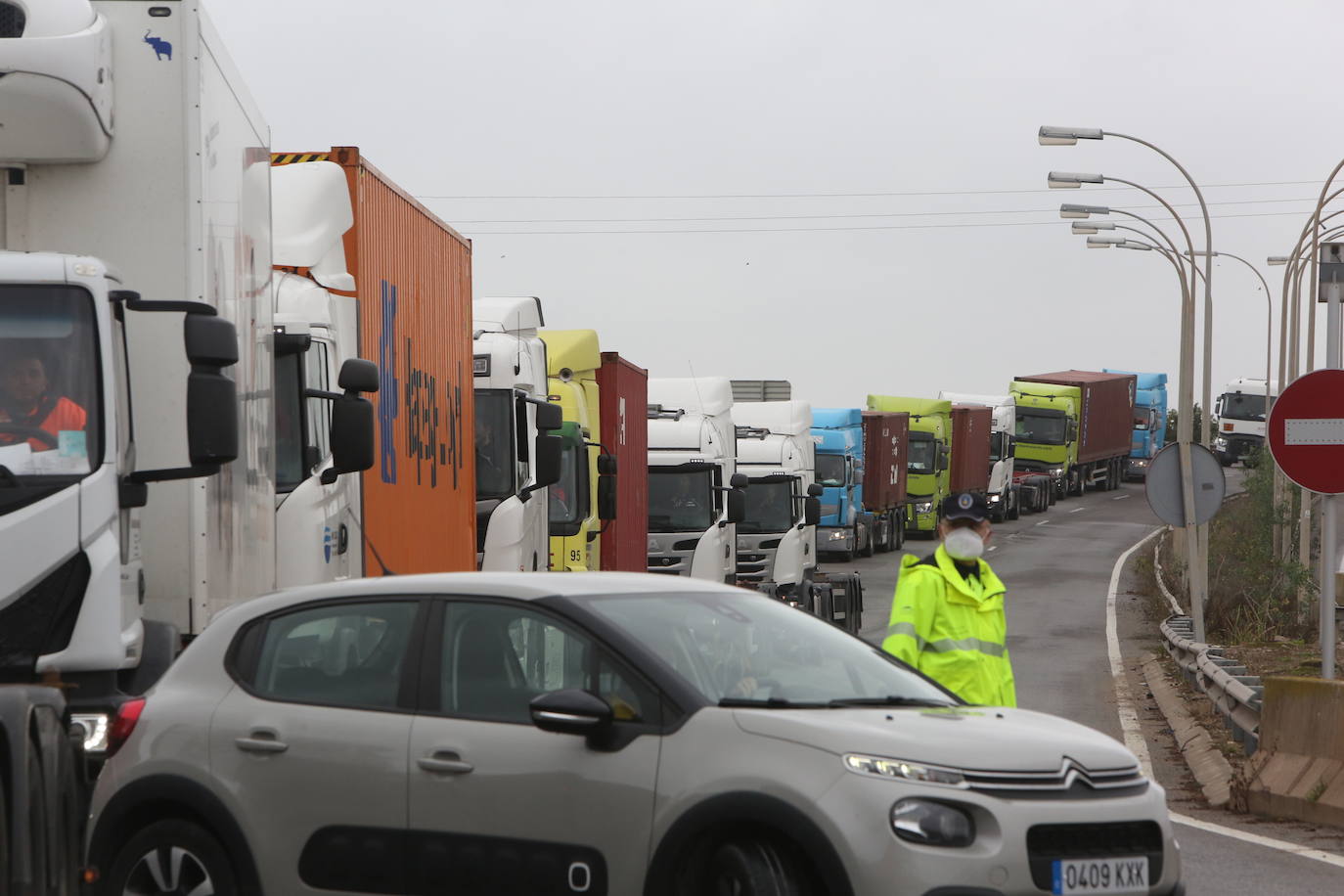 Fotos: Huelga de transportistas en Valencia