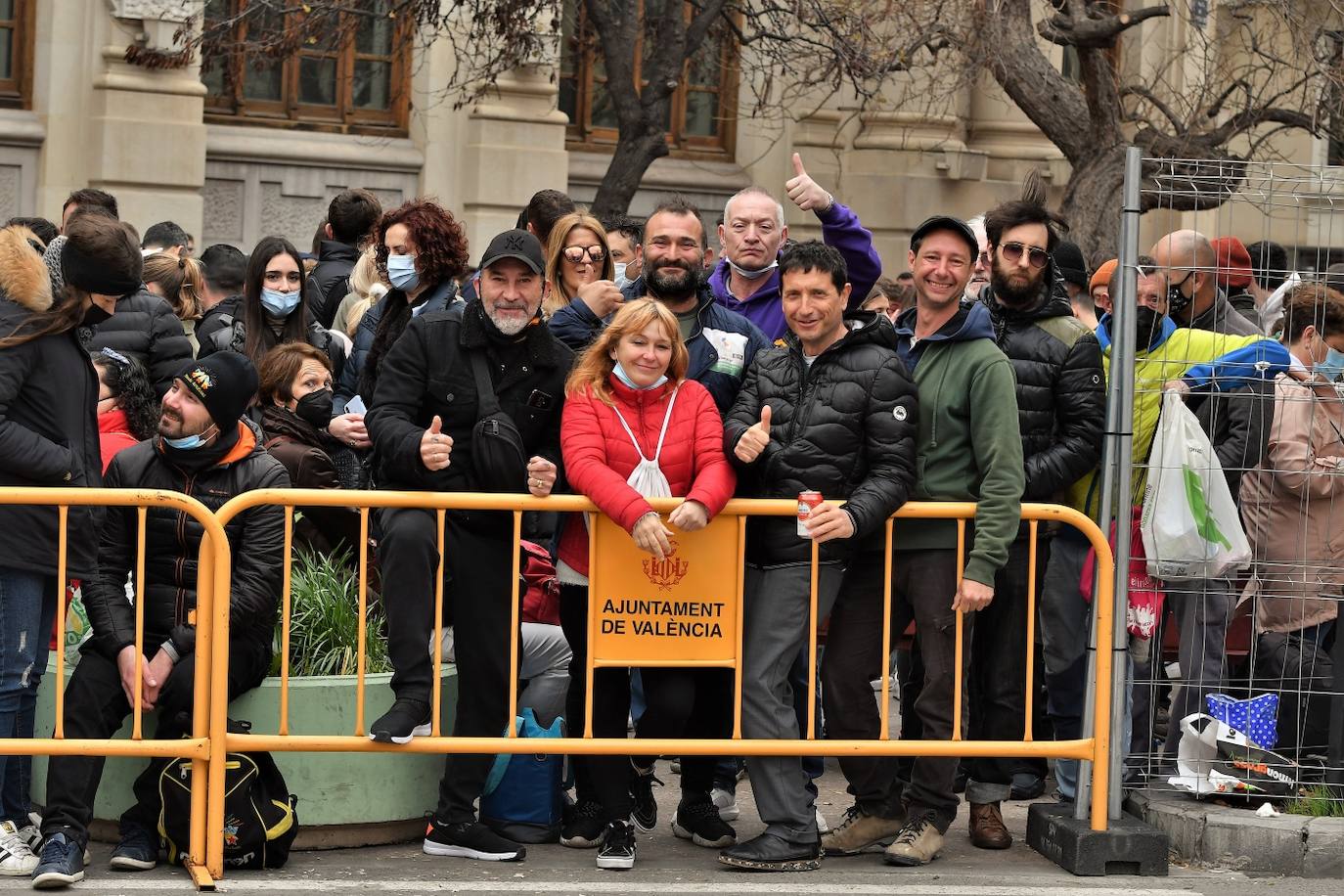 Fotos: Búscate en la mascletà del martes 15 de marzo de 2022