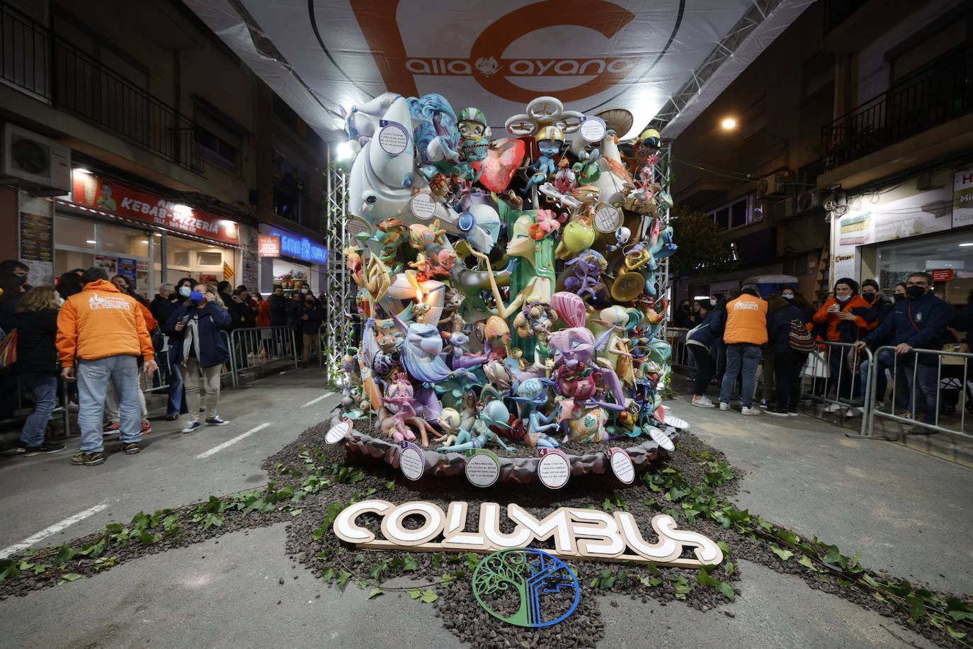 Fotos: Así es la falla Gayano Lluch, ganadora infantil de las Fallas 2022