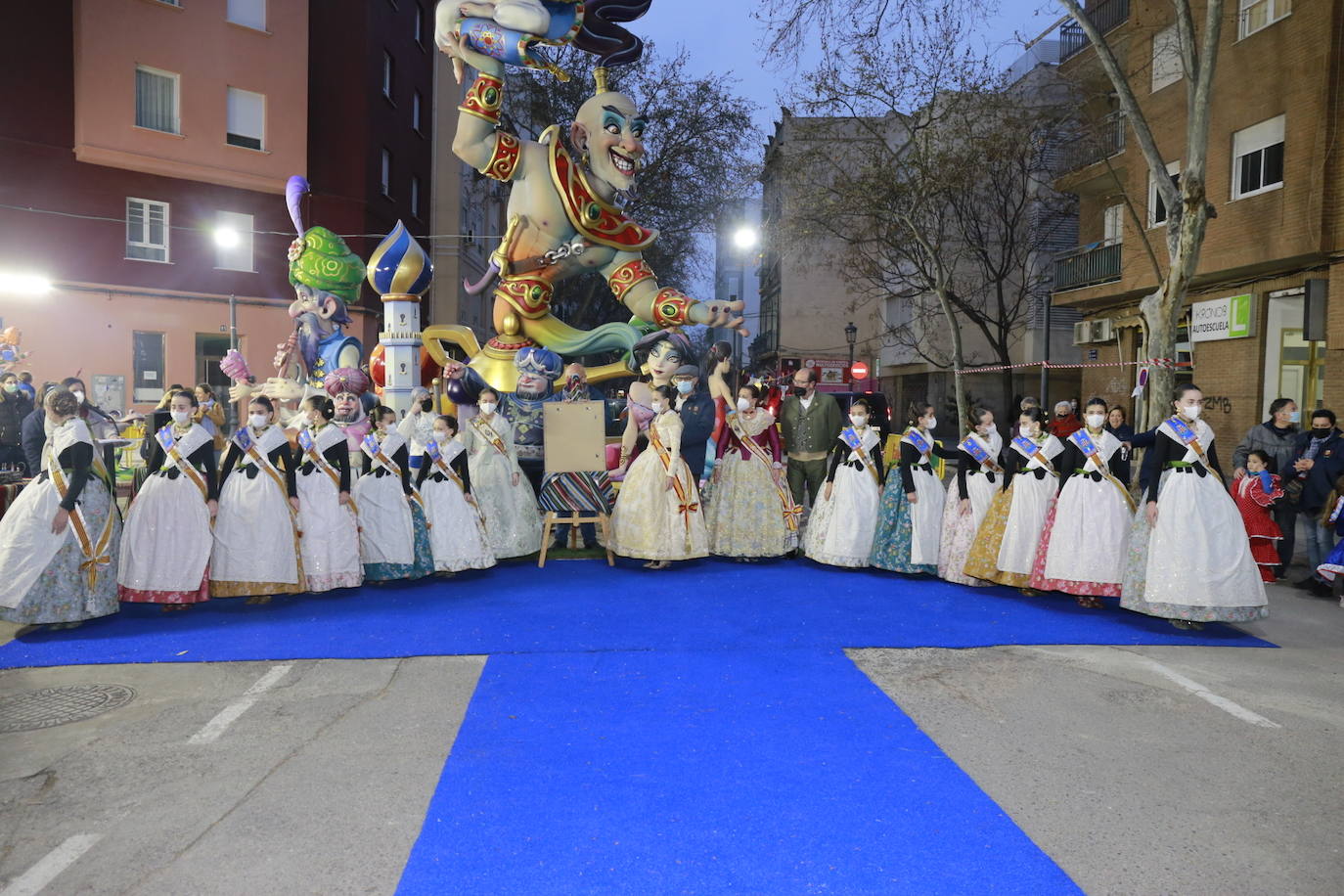 Fotos: Fiesta sorpresa de Barón de Patraix a Luis Herrero