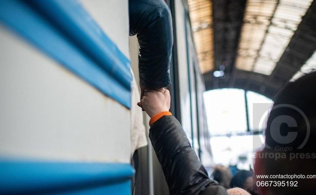 Ucranianos uyendo en trenes EP