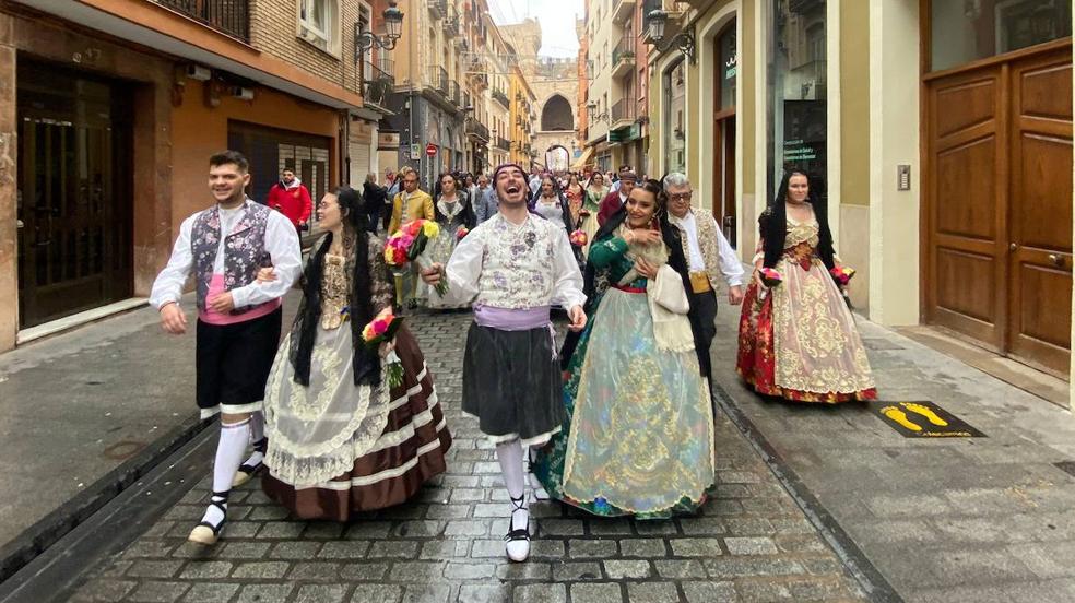 Las mejores imágenes de la Ofrenda de las Fallas 2022: jueves 17 de marzo