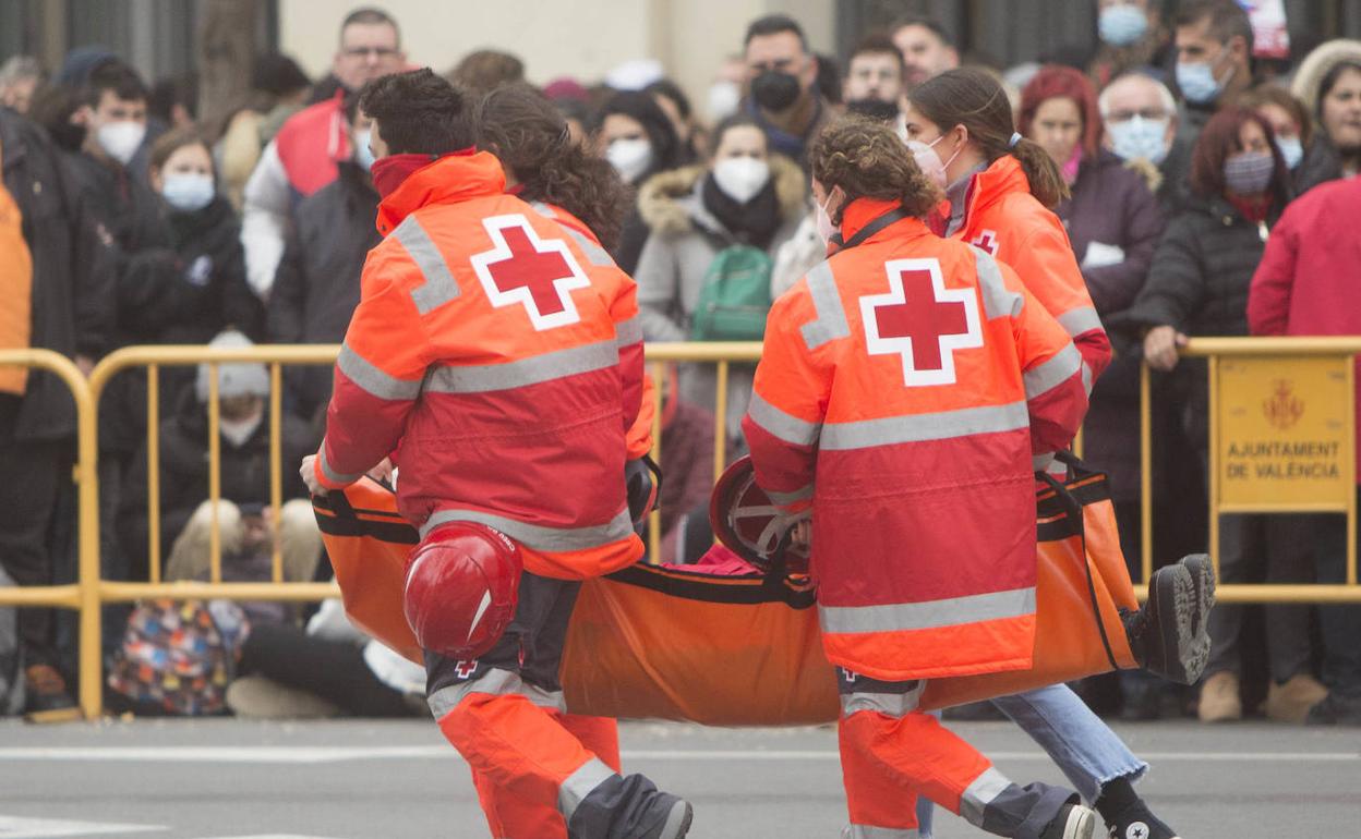 Mascletà viernes | Cruz Roja atiende a 25 personas en la mascletà de este viernes