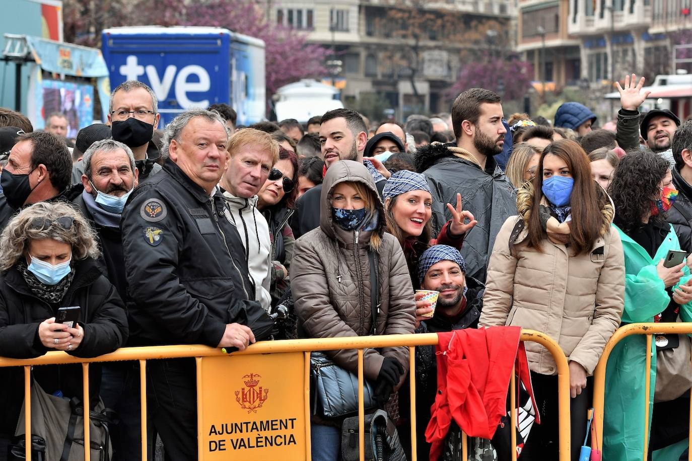 Fotos: Búscate en la mascletà de este sábado 19 de marzo