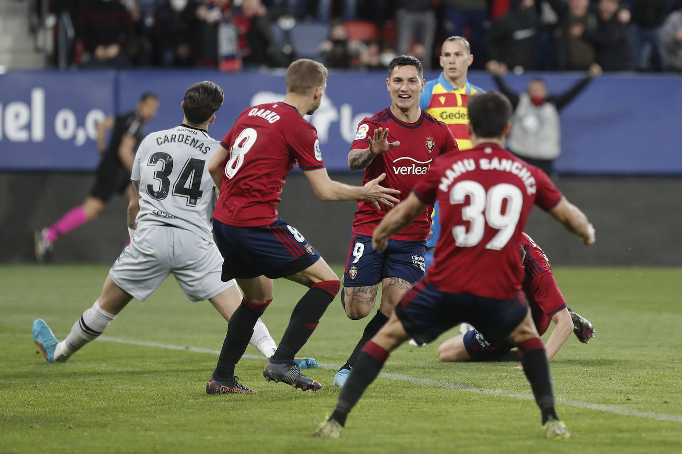 Fotos: Las mejores imágenes del CA Osasuna-Levante UD