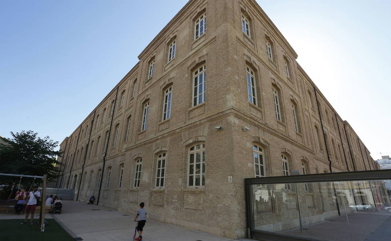 Exterior de la Tabacalera, en una imagen de archivo. 