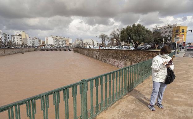 El río Anna a su paso por Burriana. 