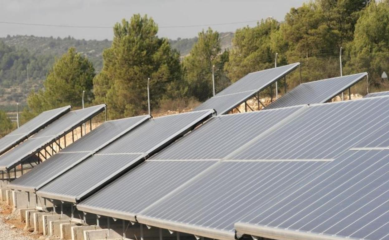 Planta fotovoltaica en el municipio de Onda.