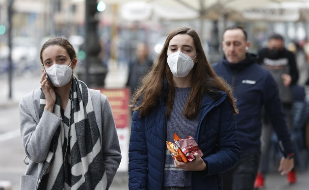 La mascarilla en exteriores ya no es obligatoria